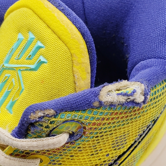 Nike Kyrie 7 '1 World 1 People' CQ9326-700 Yellow Green Black Men's Size 9.5 - Picture 9 of 12